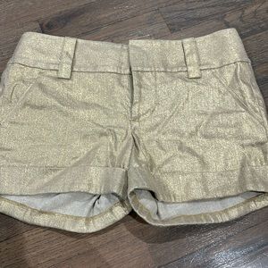 Alice and Olivia gold caddy short size 0